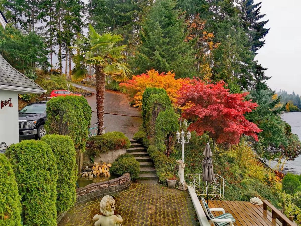 Walkon Waterfront Castle Cove Inn Chemainus Exterior foto